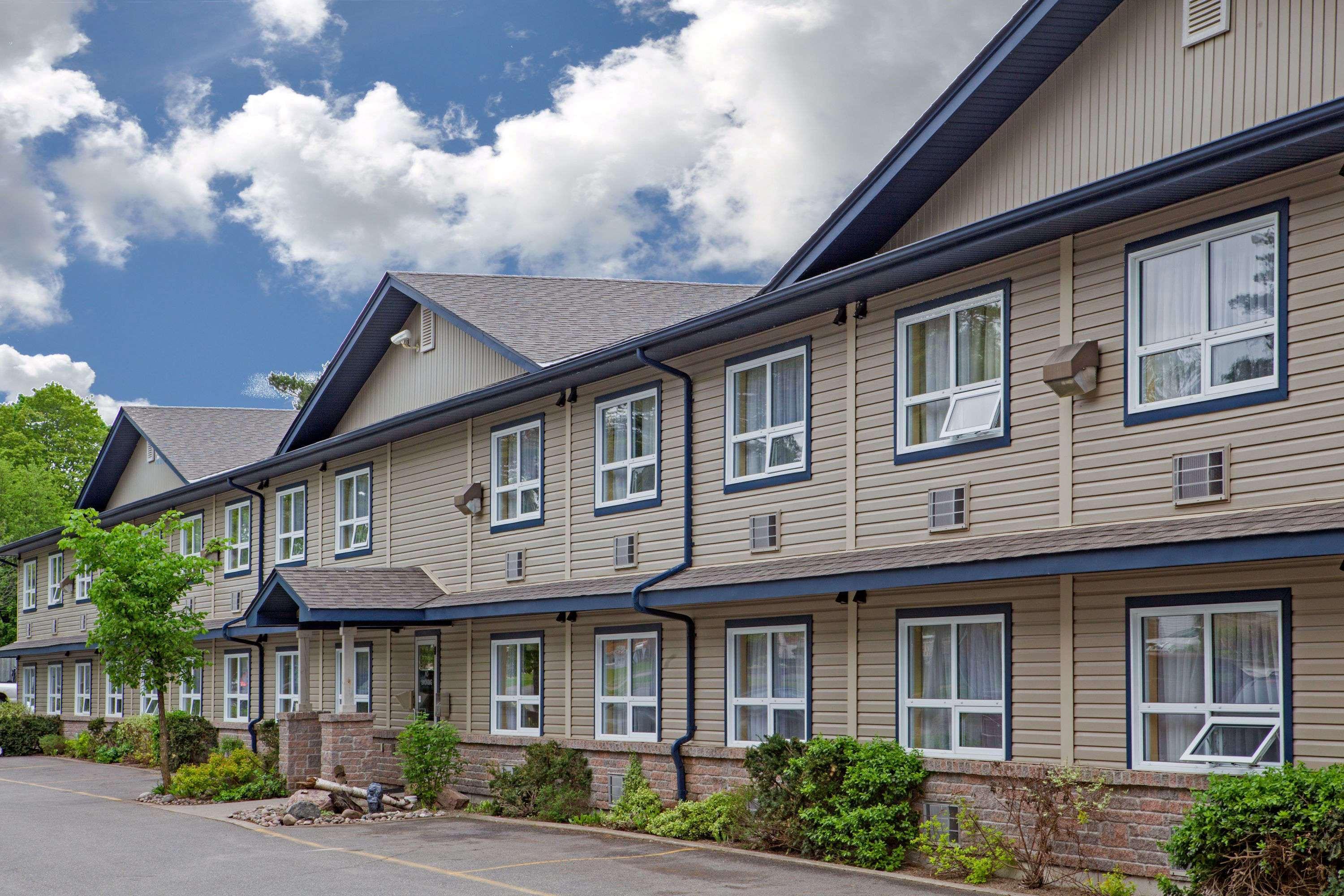 Super 8 By Wyndham Sault Ste Marie On Hotell Eksteriør bilde