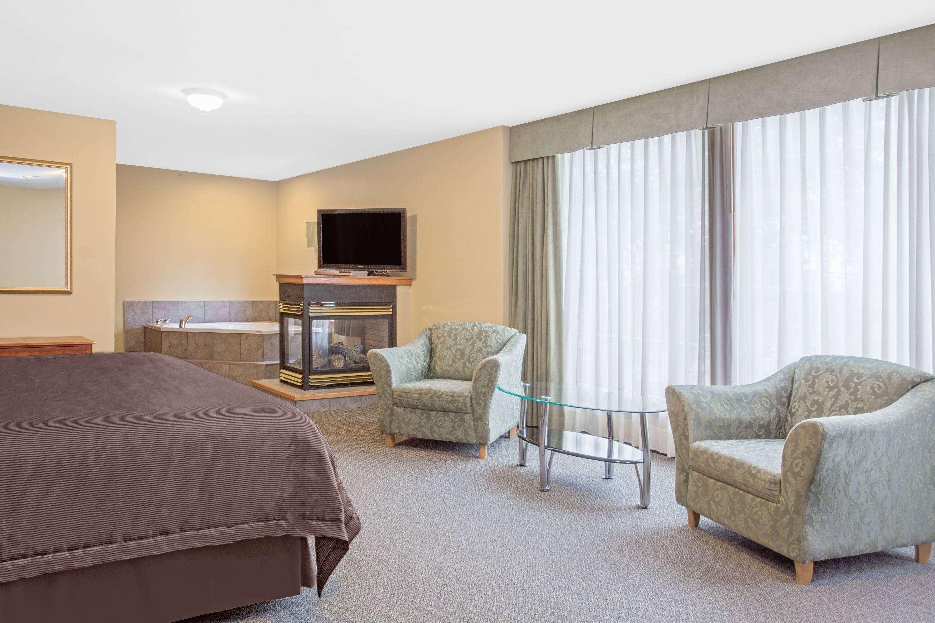 Super 8 By Wyndham Sault Ste Marie On Hotell Eksteriør bilde